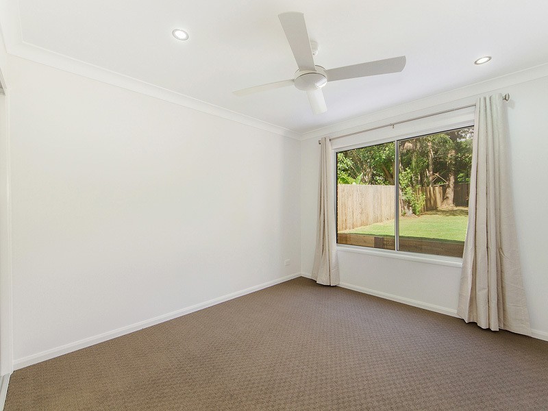 49 Whytecliffe Parade, Woody Point QLD 4019