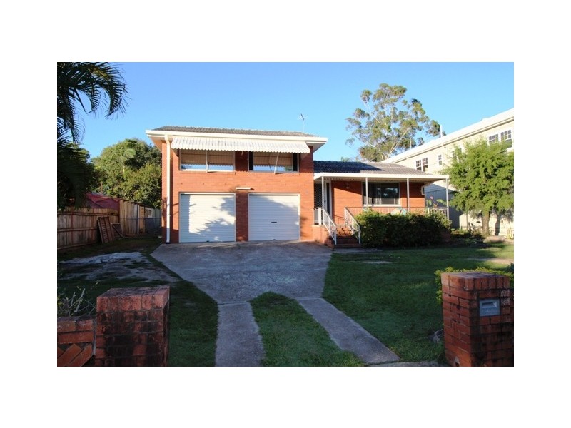 14 Brennan Road, Scarborough QLD 4020