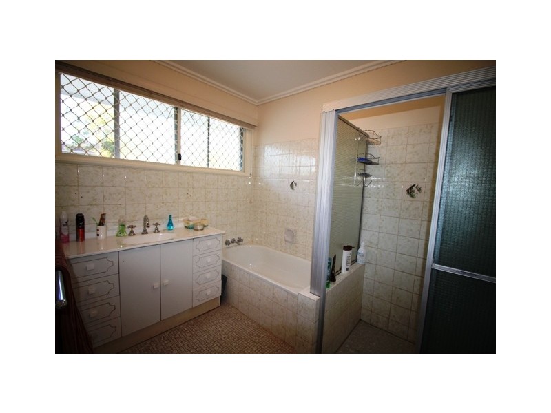 14 Brennan Road, Scarborough QLD 4020