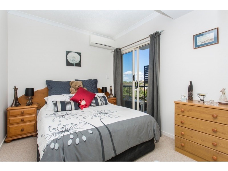 8/8 Bunton Street, Scarborough QLD 4020