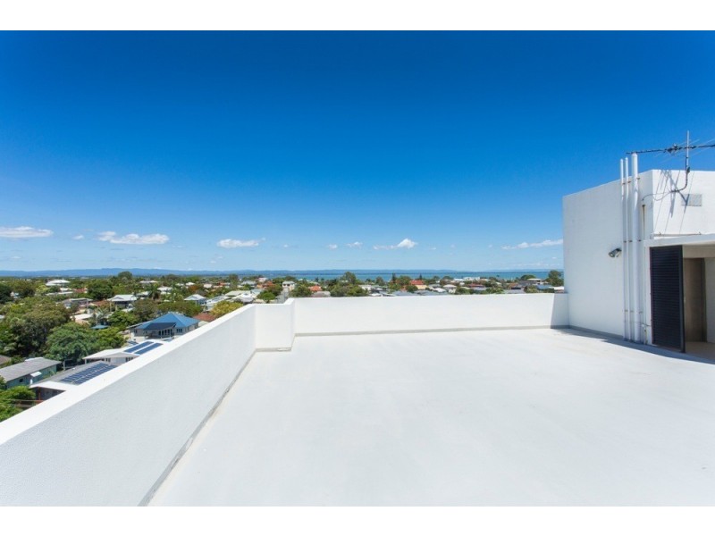 8/8 Bunton Street, Scarborough QLD 4020