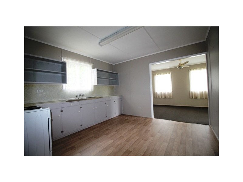 1 Maryborough Terrace, Scarborough QLD 4020