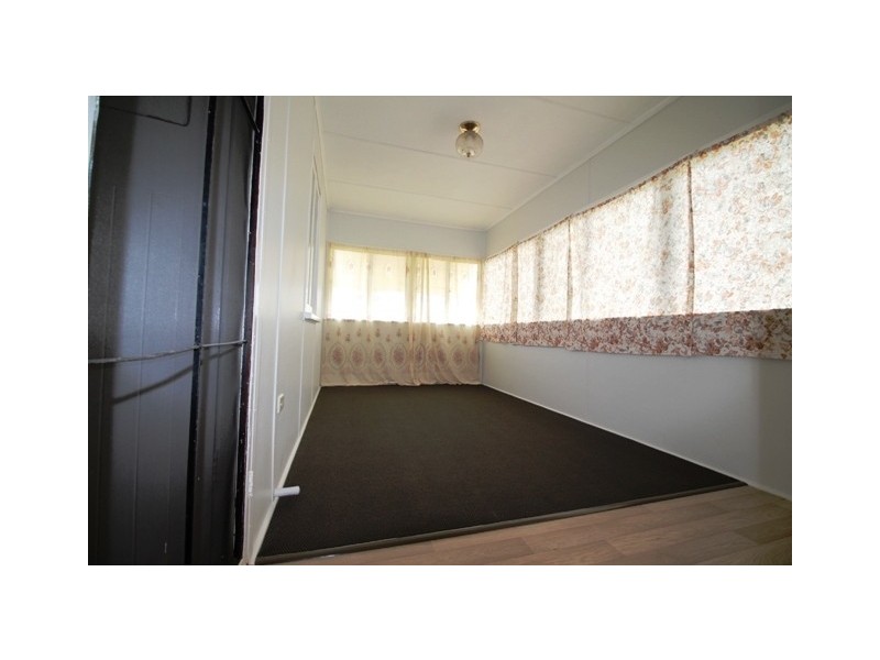 1 Maryborough Terrace, Scarborough QLD 4020