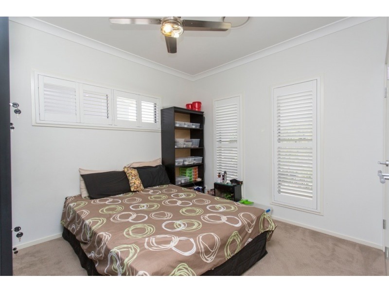 6 Mickelson Street, North Lakes QLD 4509