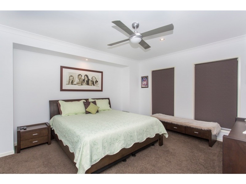 3 Roma Street, Scarborough QLD 4020