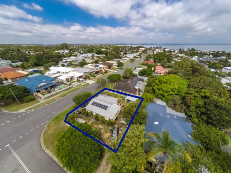 37 Seaville Avenue, Scarborough QLD 4020