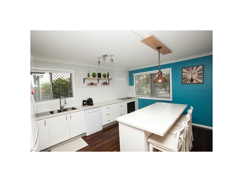 52 Ashmole Road, Redcliffe QLD 4020