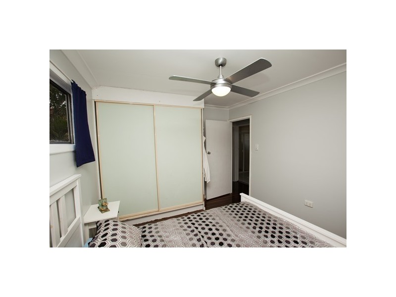52 Ashmole Road, Redcliffe QLD 4020
