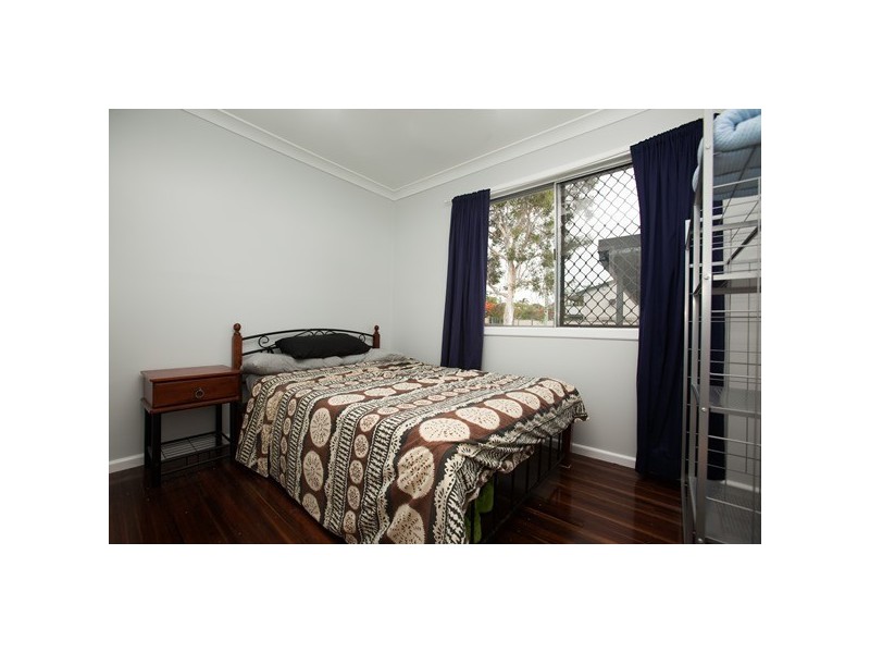 52 Ashmole Road, Redcliffe QLD 4020