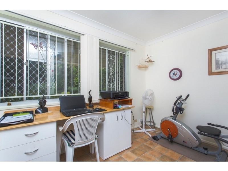 11 Sorrento Street, Margate QLD 4019