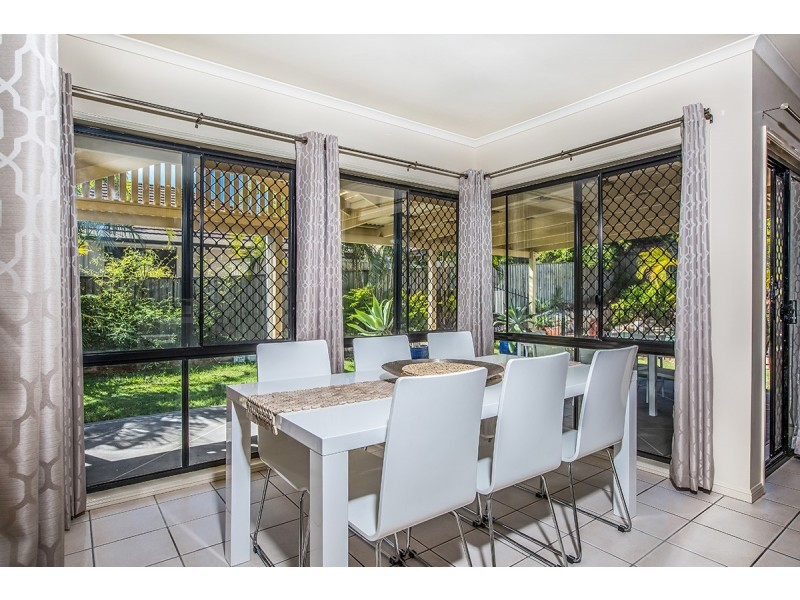 12 Sefton Court, North Lakes QLD 4509