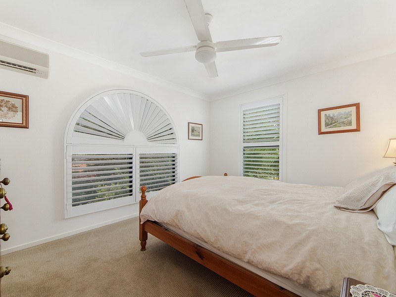 9/16-18 Georgina Street, Woody Point QLD 4019
