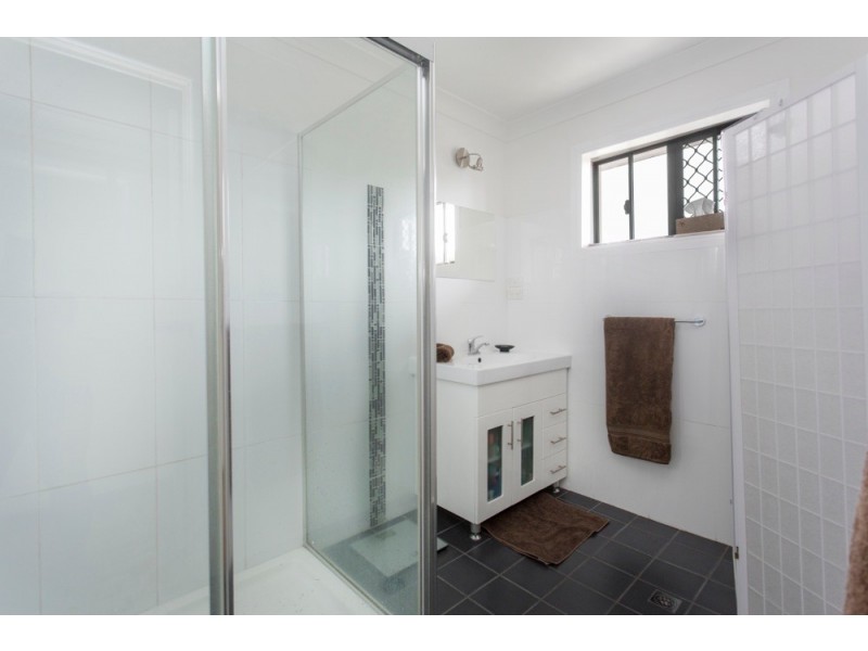 18 Drysdale Street, Rothwell QLD 4022