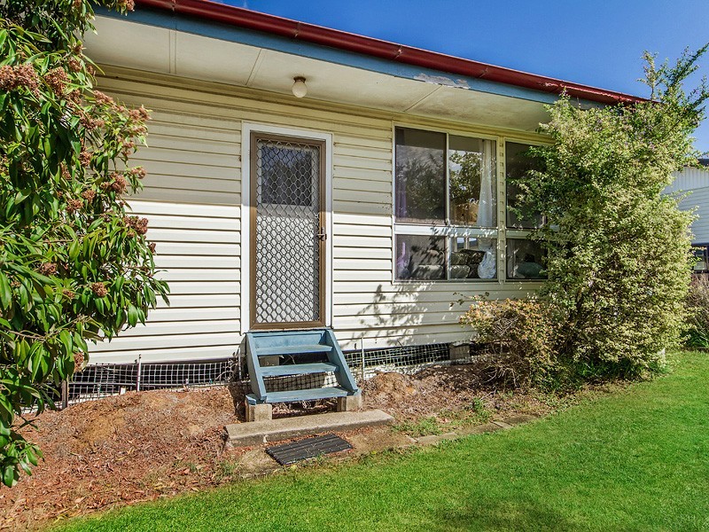 12 Ralph Street, Clontarf QLD 4019