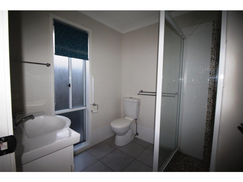 1a Edwin Street, Redcliffe QLD 4020