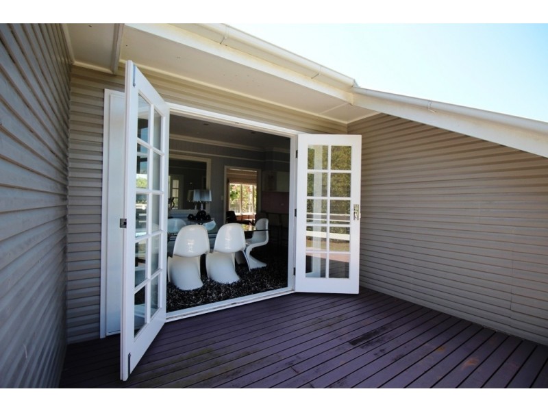 77 Albert Street, Margate QLD 4019