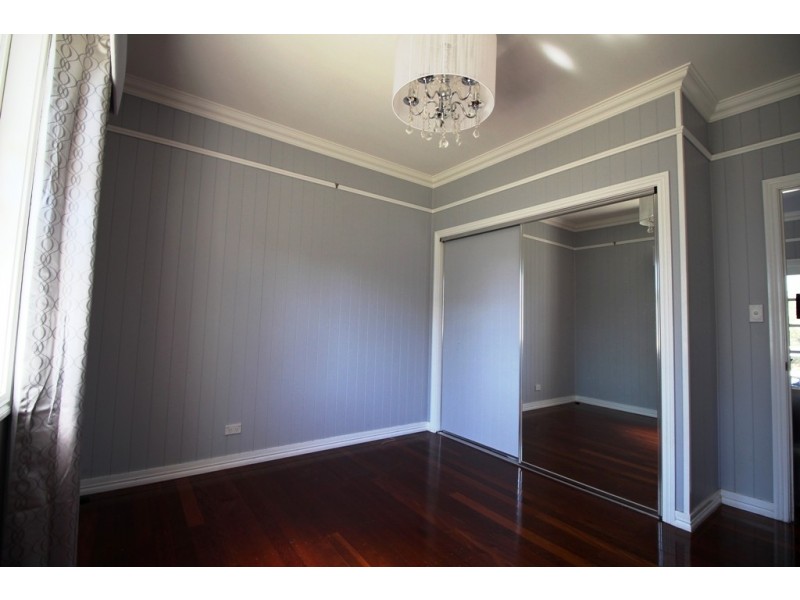 77 Albert Street, Margate QLD 4019