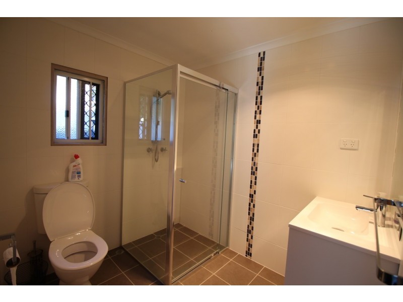 14 Louis Street, Redcliffe QLD 4020