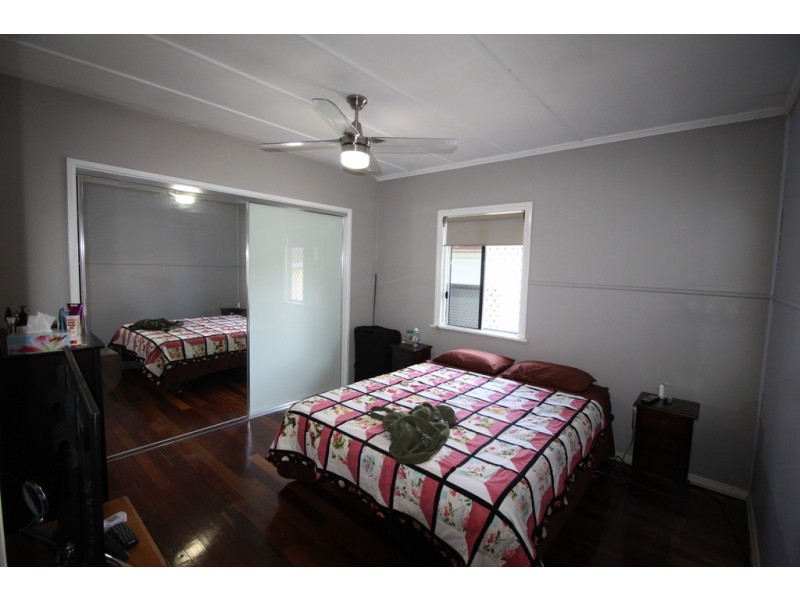 14 Louis Street, Redcliffe QLD 4020