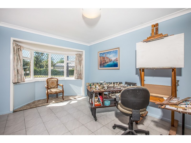 39 Oyster Point Esplanade, Newport QLD 4020