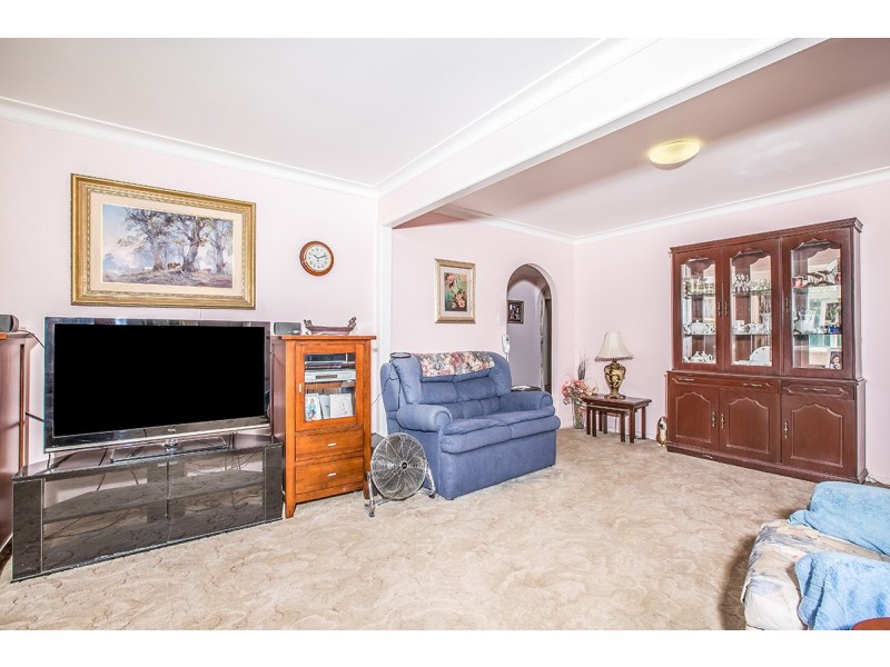 39 Oyster Point Esplanade, Newport QLD 4020