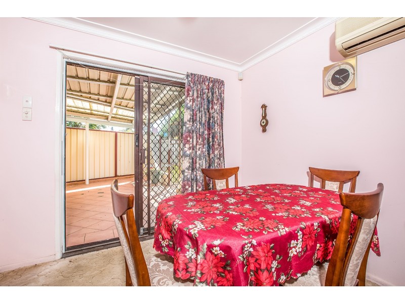 39 Oyster Point Esplanade, Newport QLD 4020