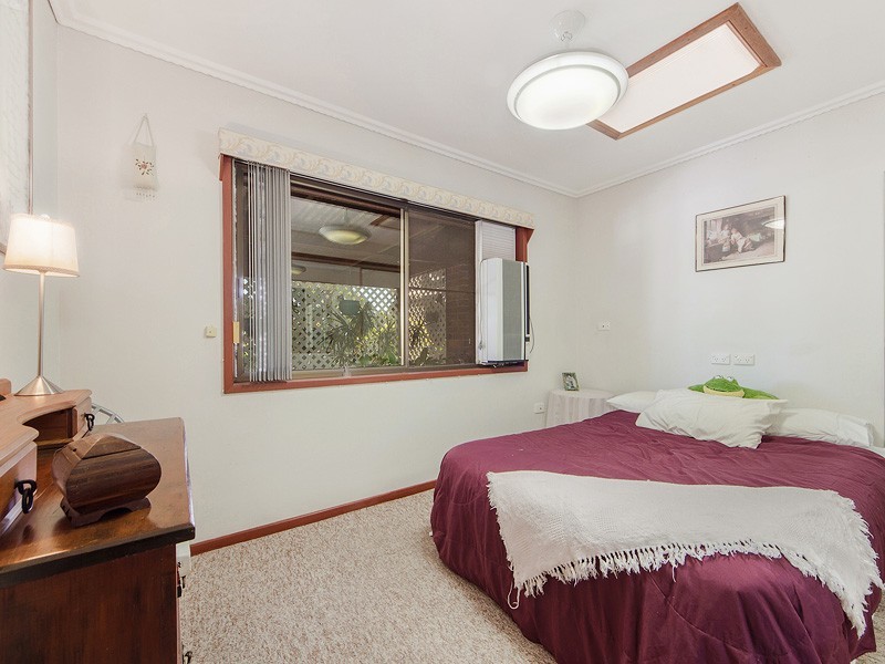 1 Collett Court, Kippa-ring QLD 4021