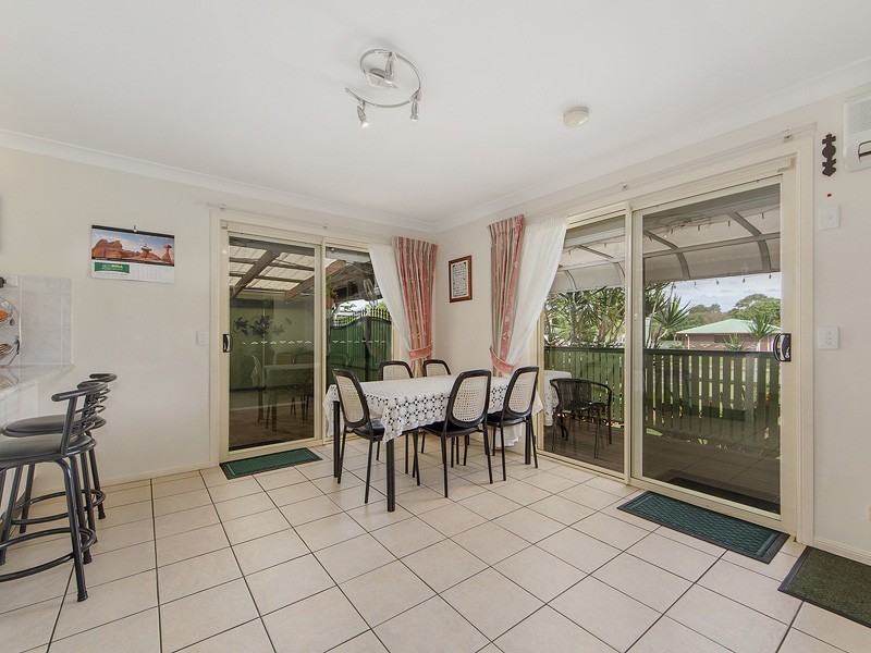 72 Griffith Road, Scarborough QLD 4020