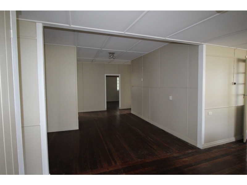 7 Hobbs Street, Scarborough QLD 4020