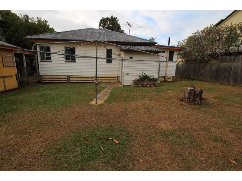 7 Hobbs Street, Scarborough QLD 4020