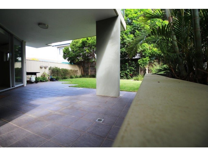 4/12 Portwood Street, Redcliffe QLD 4020