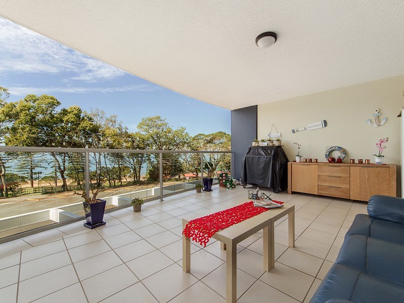 11/43 Marine Parade, Redcliffe QLD 4020