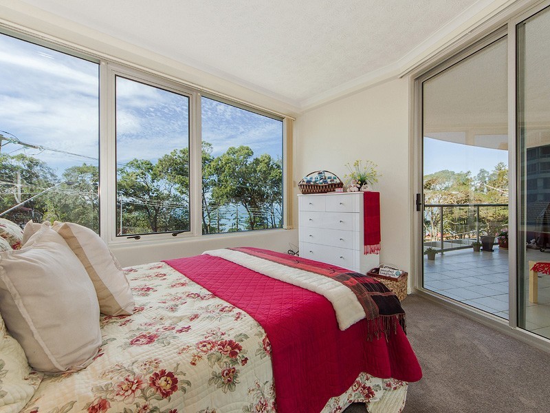 11/43 Marine Parade, Redcliffe QLD 4020