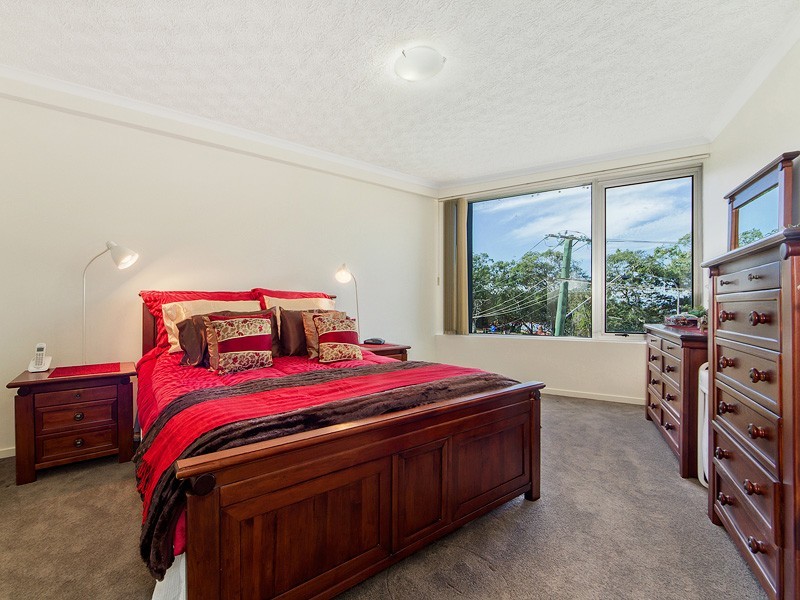 11/43 Marine Parade, Redcliffe QLD 4020