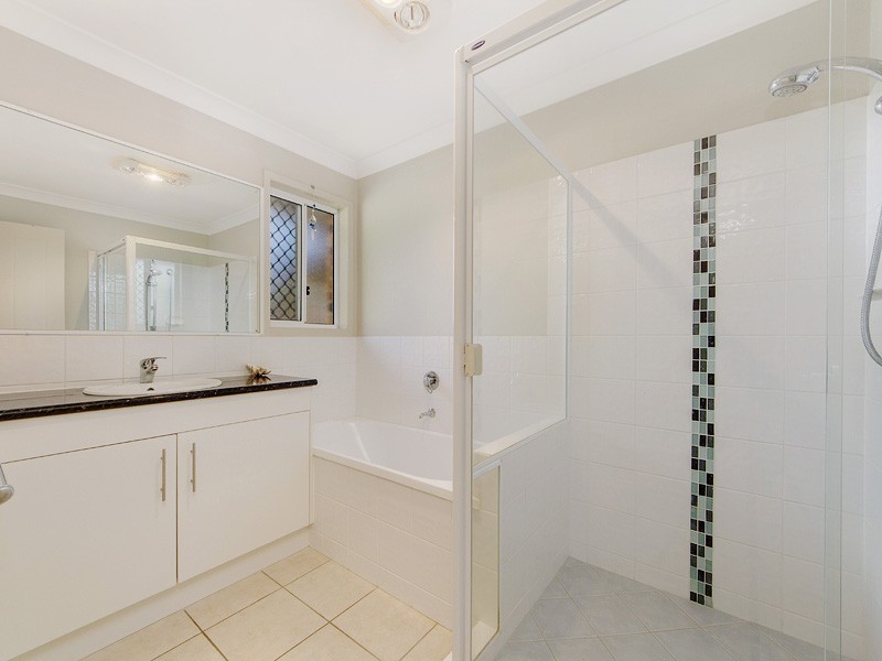 2a Whelan Street, Margate QLD 4019