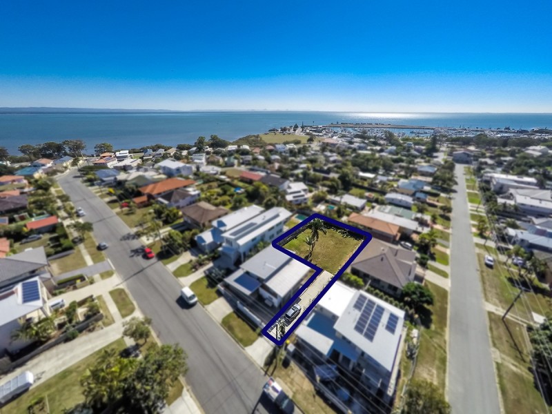 34 Michel Road, Scarborough QLD 4020