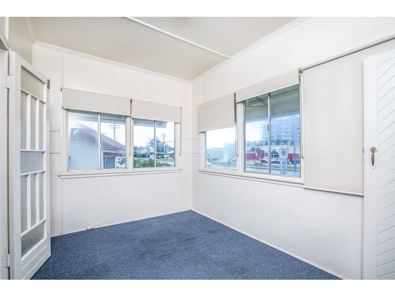 11 Elizabeth Avenue, Clontarf QLD 4019