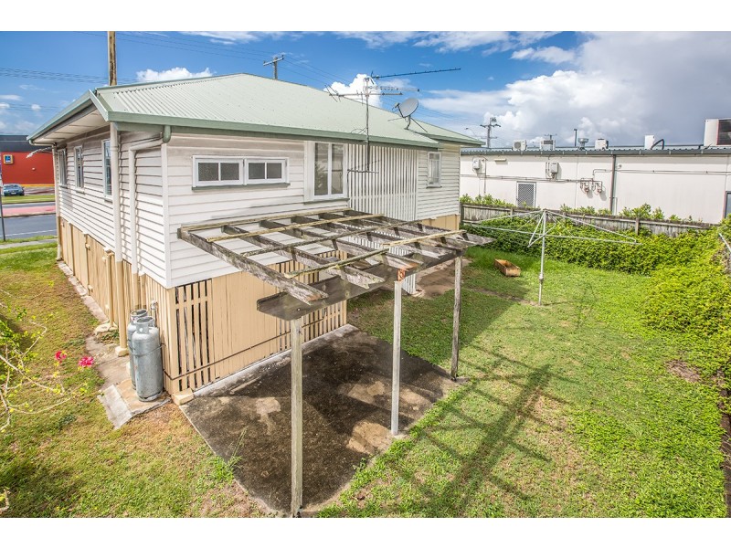 11 Elizabeth Avenue, Clontarf QLD 4019