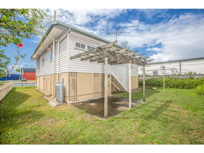 11 Elizabeth Avenue, Clontarf QLD 4019