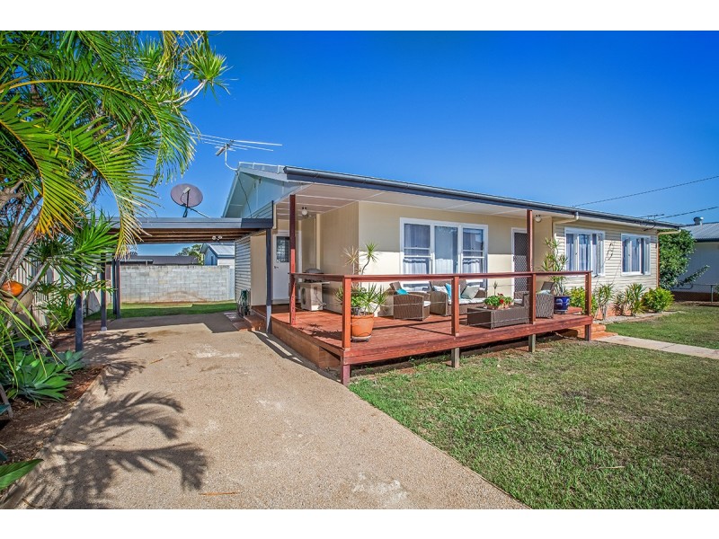 103 Arthur Street, Woody Point QLD 4019