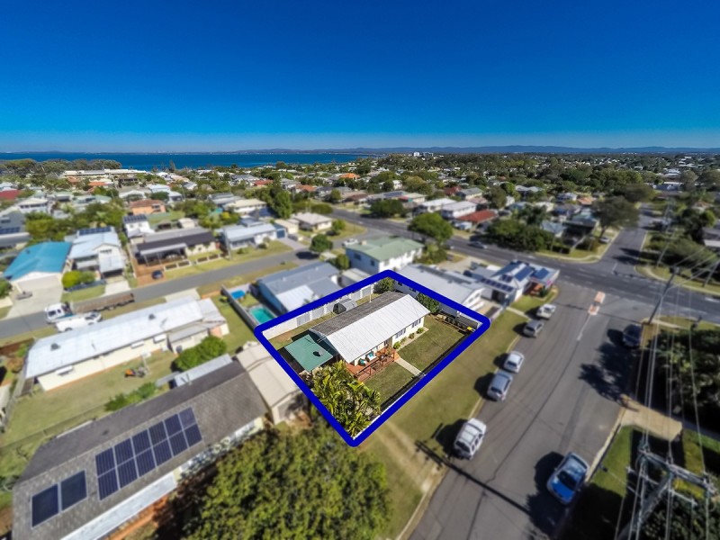 103 Arthur Street, Woody Point QLD 4019