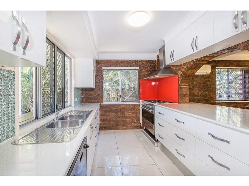 74 Centaur Street, Kippa-ring QLD 4021