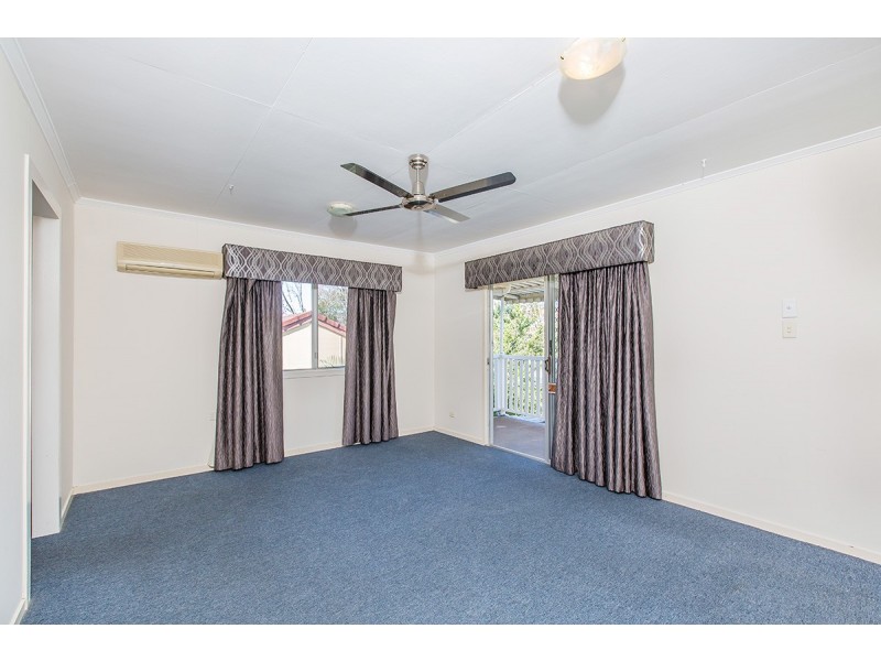 74 Centaur Street, Kippa-ring QLD 4021