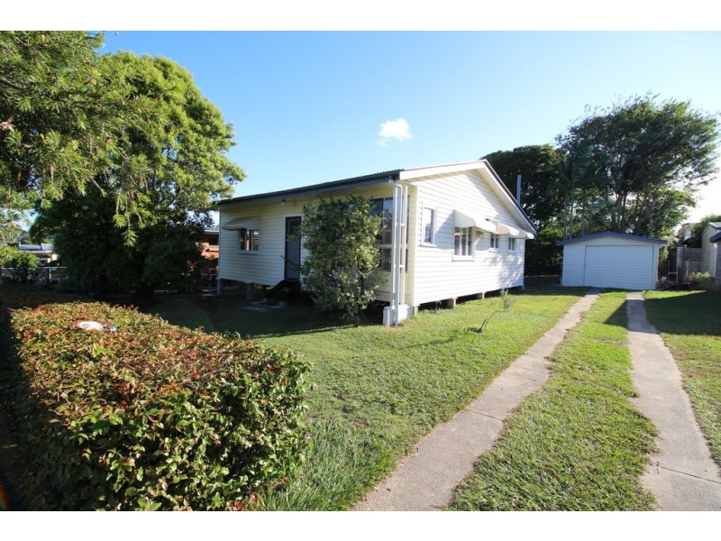 12 Ralph Street, Clontarf QLD 4019