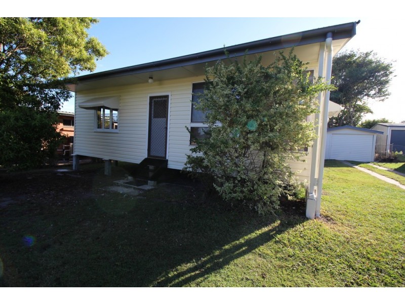 12 Ralph Street, Clontarf QLD 4019