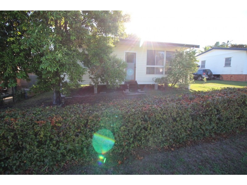 12 Ralph Street, Clontarf QLD 4019