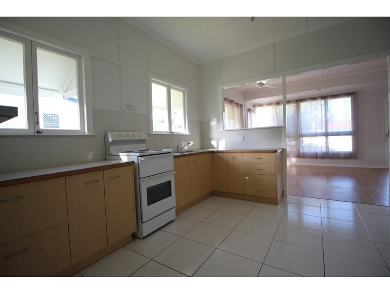12 Ralph Street, Clontarf QLD 4019