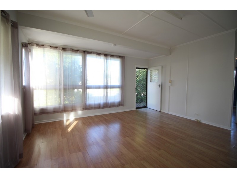 12 Ralph Street, Clontarf QLD 4019