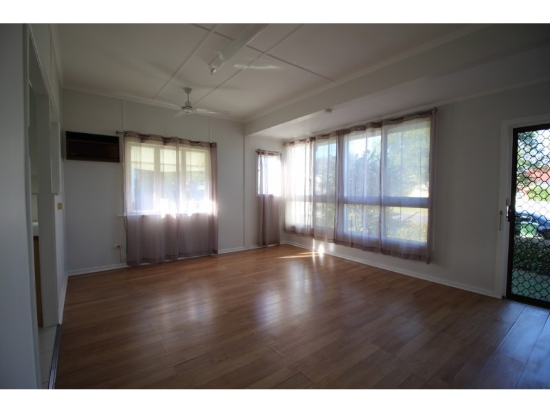 12 Ralph Street, Clontarf QLD 4019
