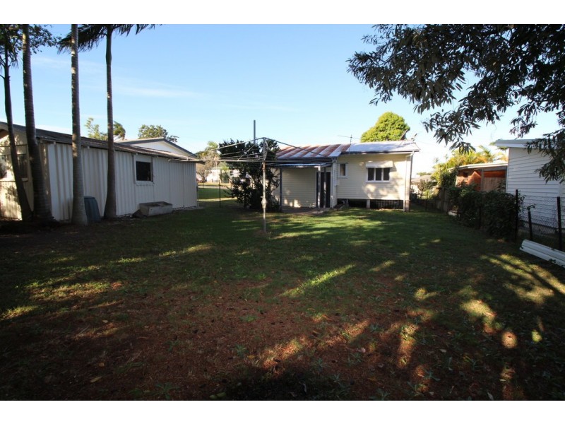 12 Ralph Street, Clontarf QLD 4019